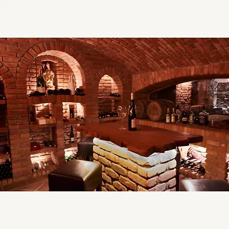 Pekárna 1898 Aparthotel 4*